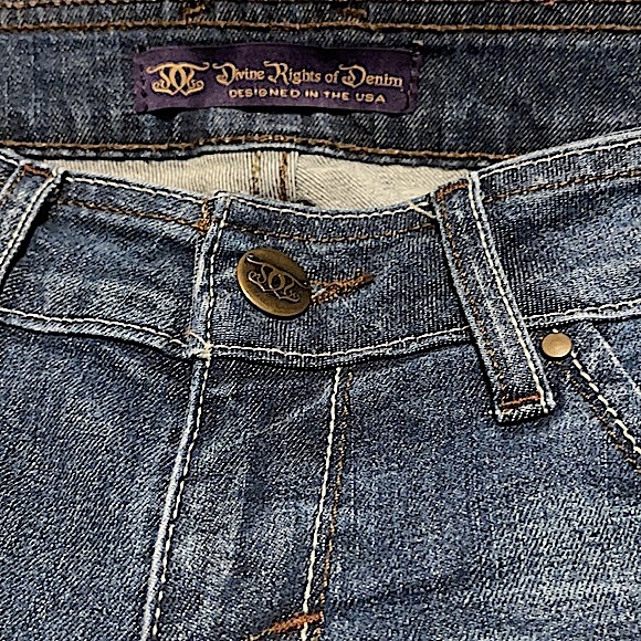 Divine Rights of Denim distressed skinny size 4/27 - Picture 3 of 7